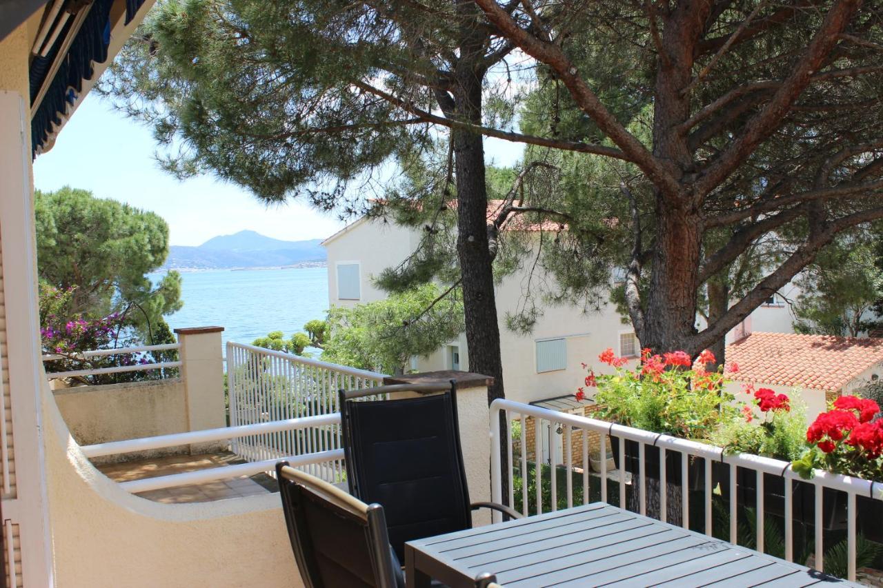Luxury 4 Bed Apartment On Coastal Footpath At Cap Ras يانكا المظهر الخارجي الصورة